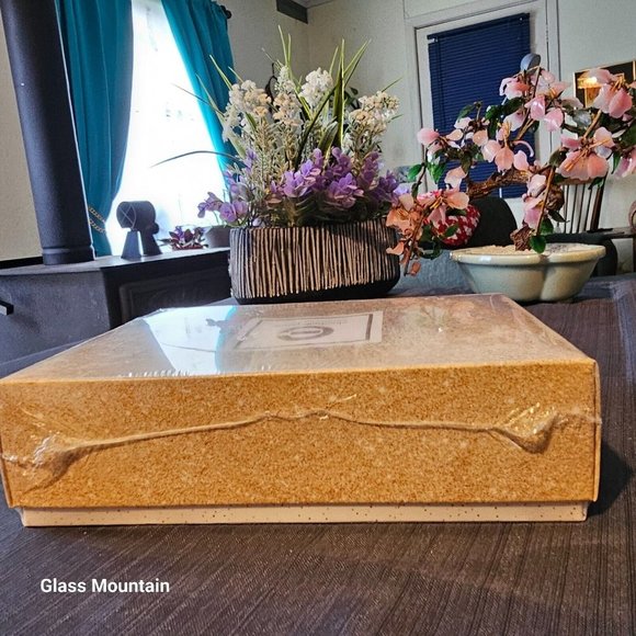 SOLD - Elizabeth Grant Get Into Your Skin Supreme Cell Vitality Serum - Picture 4 of 5